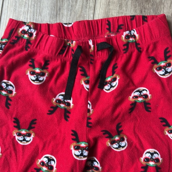 Old Navy Christmas Pajama set - Picture 5 of 6